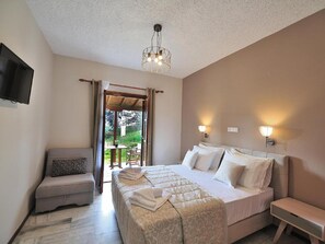 Caja de seguridad en la habitación, wifi gratis y ropa de cama