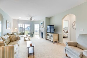 スマートテレビ、暖炉