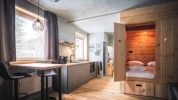 1 bedroom, travel crib, WiFi, bed sheets