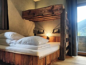 1 Schlafzimmer, Reisekinderbett, WLAN, Bettwäsche