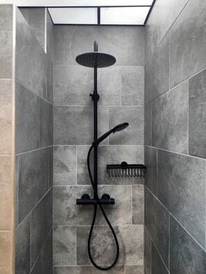 Towels, soap, shampoo