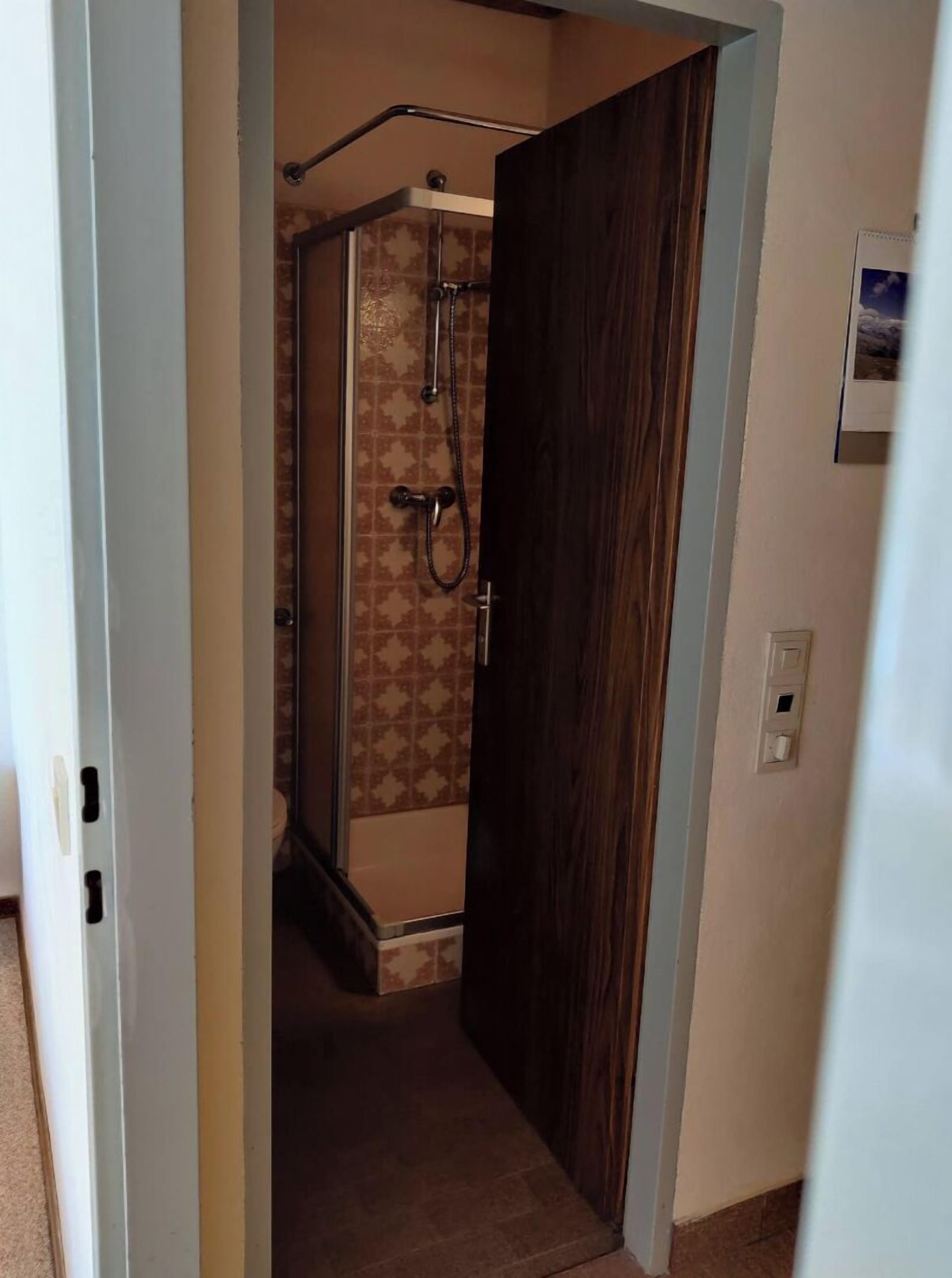 Towels, soap, shampoo