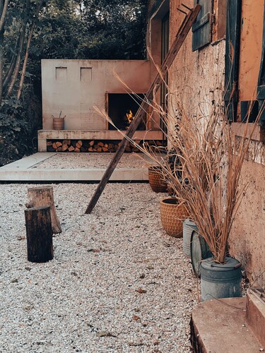 ARCHITECTURAL FRENCH COUNTRYSIDE PROPERTY 