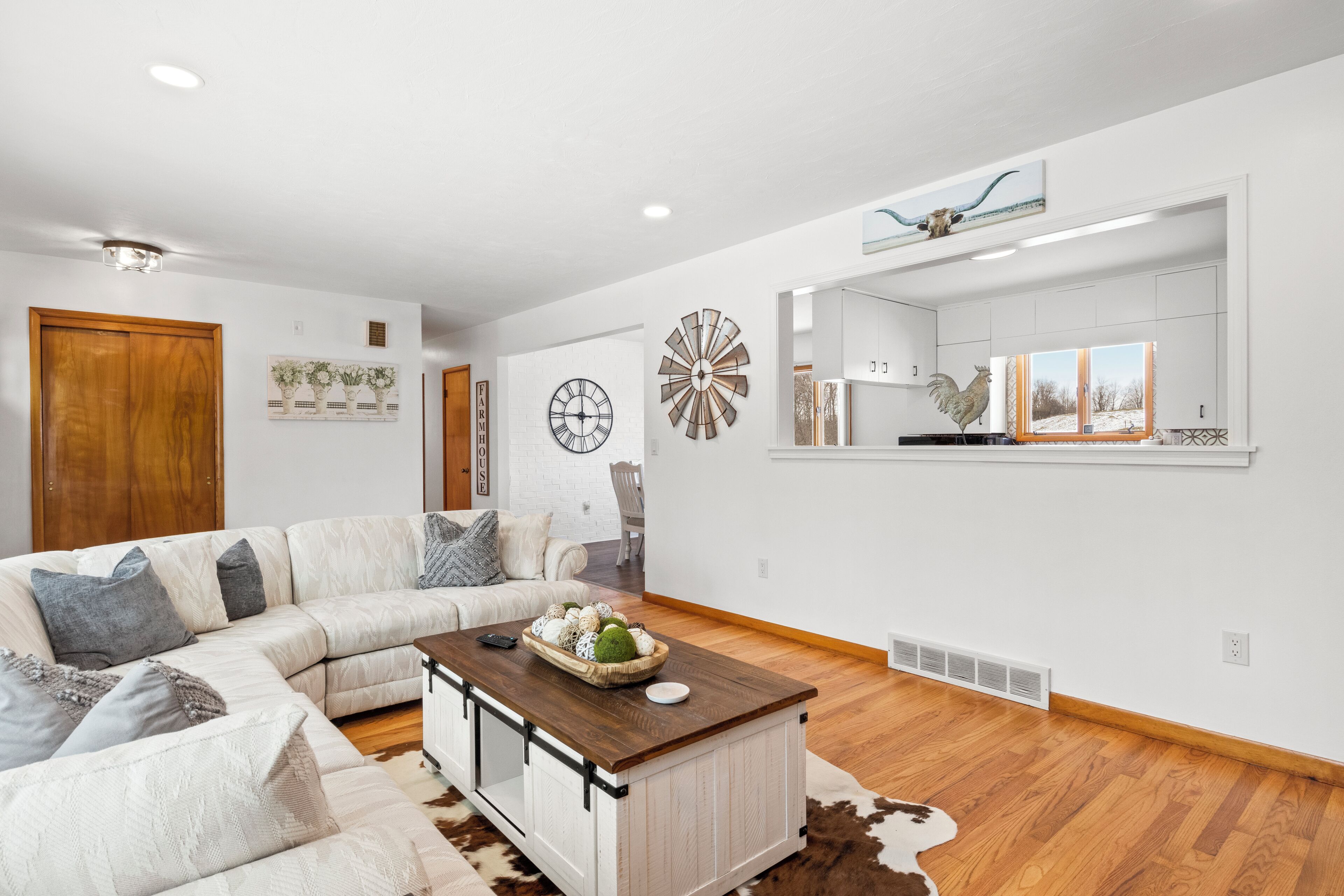 智能电视、壁炉