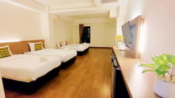 Family Quadruple Room, Multiple Beds, Non Smoking, Park View | Premium bedding, in-room safe, individually decorated