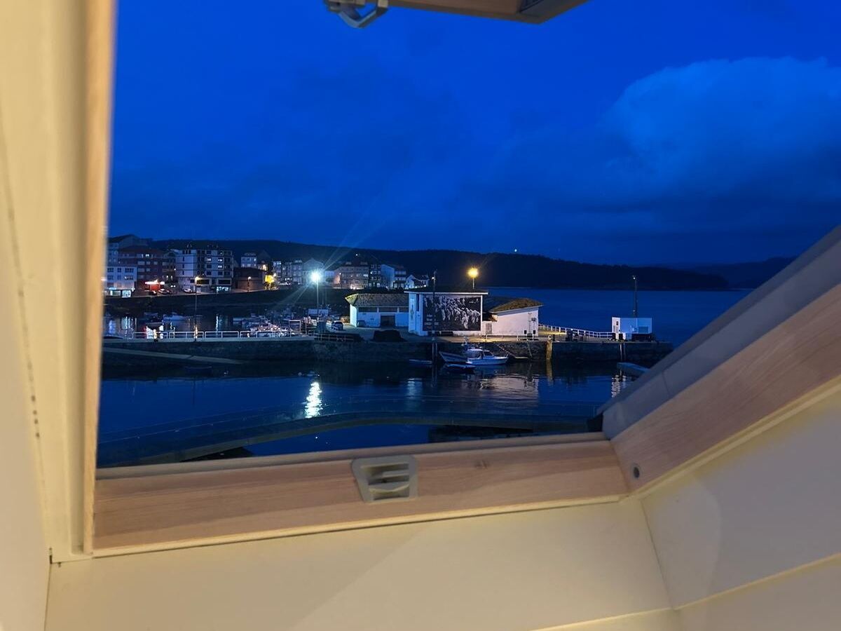 Ropa de cama de alta calidad y minibar con artículos gratuitos 