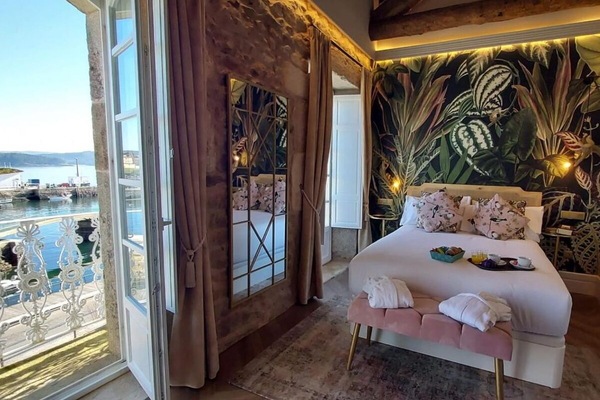 Superior Room, Balcony, Sea View | Premium bedding, free minibar, individually decorated