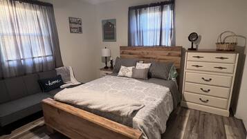 2 Schlafzimmer, Schreibtisch, kostenloses WLAN, Bettwäsche