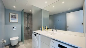 Een douche, een haardroger