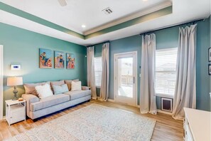 Fernseher, DVD-Player