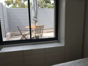 Interior - Maisonnette T3 terrace, 5 mn from the port and Super U, 10 mn walk from the beach (Cassis)