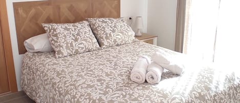 3 slaapkamers, gratis wifi, beddengoed