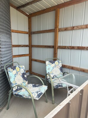 Property grounds - Silo Llamaste 2 (powell)