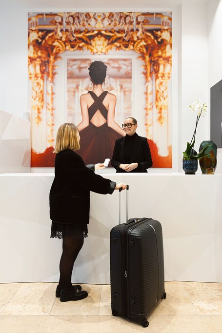 Mode Paris Aparthotel - Image 35