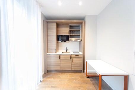Mode Paris Aparthotel - Image 10