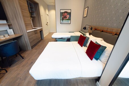 Mode Paris Aparthotel - Image 49