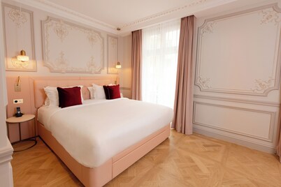 Mode Paris Aparthotel