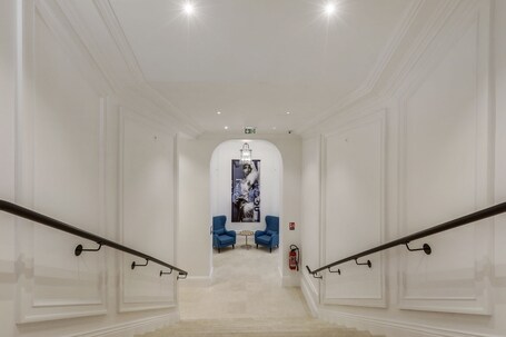Mode Paris Aparthotel - Image 38