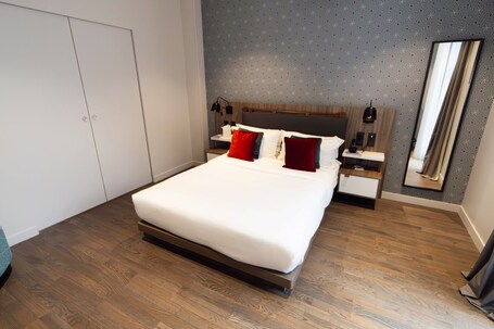 Mode Paris Aparthotel - Image 48