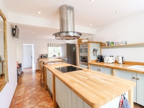 Cottage | Interior