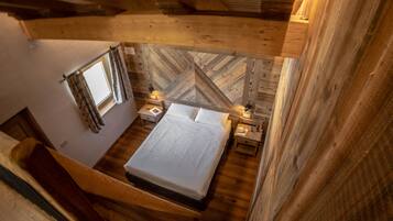Superior Room | Minibar, desk, free WiFi, bed sheets