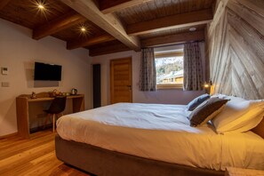Standard Double Room - Fleur des Neiges (Ayas)