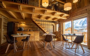 Dagelijks ontbijtbuffet inbegrepen