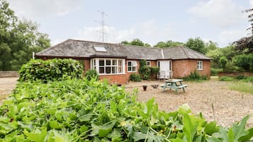 Cottage | Exterior