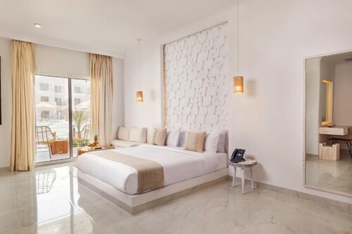 Tanoak Ain Sokhna Hotel
