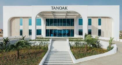 Tanoak Hotel