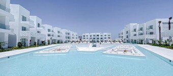 Tanoak Ain Sokhna Hotel