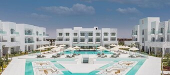 Tanoak Ain Sokhna Hotel
