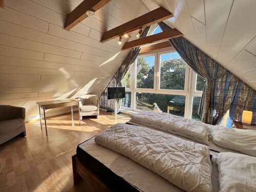 Semi-detached house, 3 bedrooms, living room, kitchen, bathroom, guest toilet, terrace, no pets allowed, non-smoking house