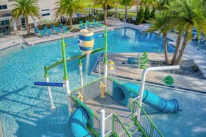 Outdoor pool, a heated pool - 2 Side-by-side homes w Bowling, 1GB wifi, videowall TVs, ensuites, sleep 80 (Kissimmee)