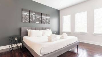 3 habitaciones, tabla de planchar con plancha y wifi gratis