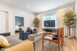 4 chambres, fer et planche à repasser, accès au Wi-Fi (inclus)