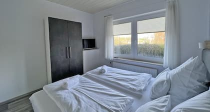 Deichblick 4 in Norddeich- Urlaub und Erholung am Strand