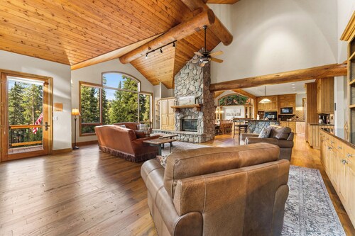 140 Goldenrod Circle by Summit County Mountain Retreats