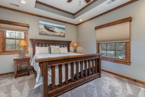 3 chambres, fer et planche à repasser, lit parapluie, Wi-Fi gratuit