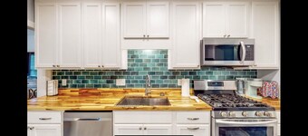 Cheerful Four Bedroom home conveniently located