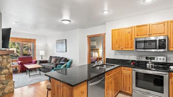 Apartment (2 Bedrooms) | Exterior