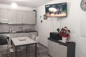 Frigorífic, microones, forn i rentaplats 
