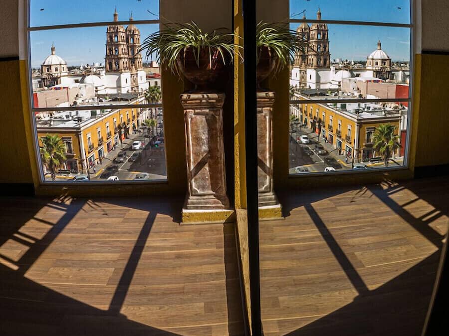 45-inch TV with cable channels