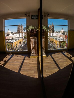 TV 45 pollici con canali via cavo