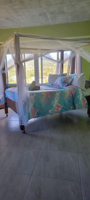 1 bedroom, desk, iron/ironing board, free WiFi - Majestic views of Pitons, Caribbean sea, amazing sunsets right from your room (Choiseul)