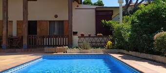 VILLA BETWEEN NATURAL PARKS