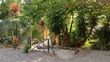 Enceinte de lâhĂ©bergement