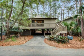 Exterior - Kiawah Exclusives | 1031 Sparrow Cottage (Johns Island)