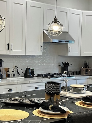 Microwave, oven, stovetop, dishwasher