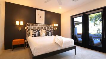 5 bedrooms, desk, iron/ironing board, WiFi